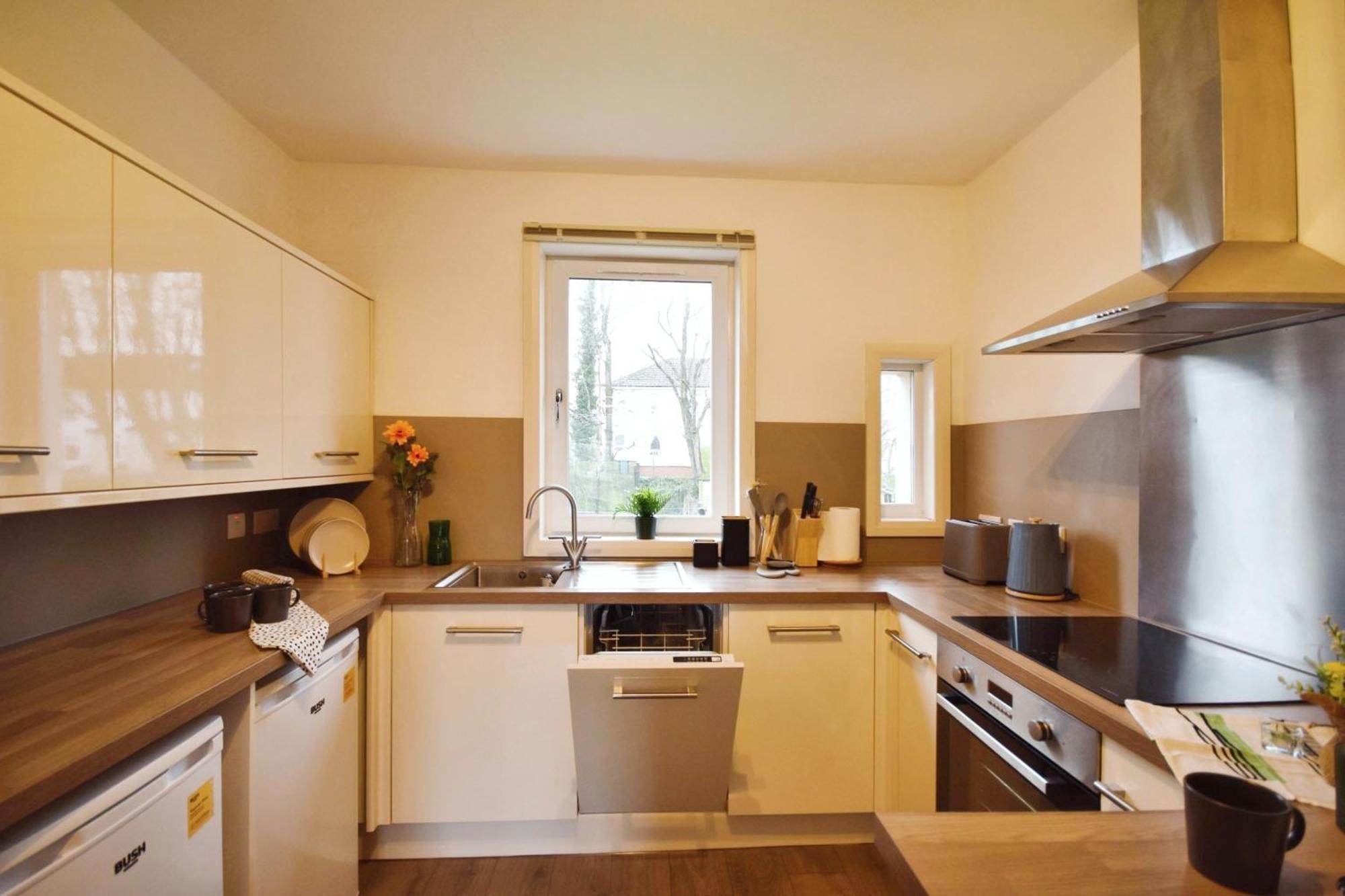 Glasgow Modern Style Home , Separate Entrance Extérieur photo