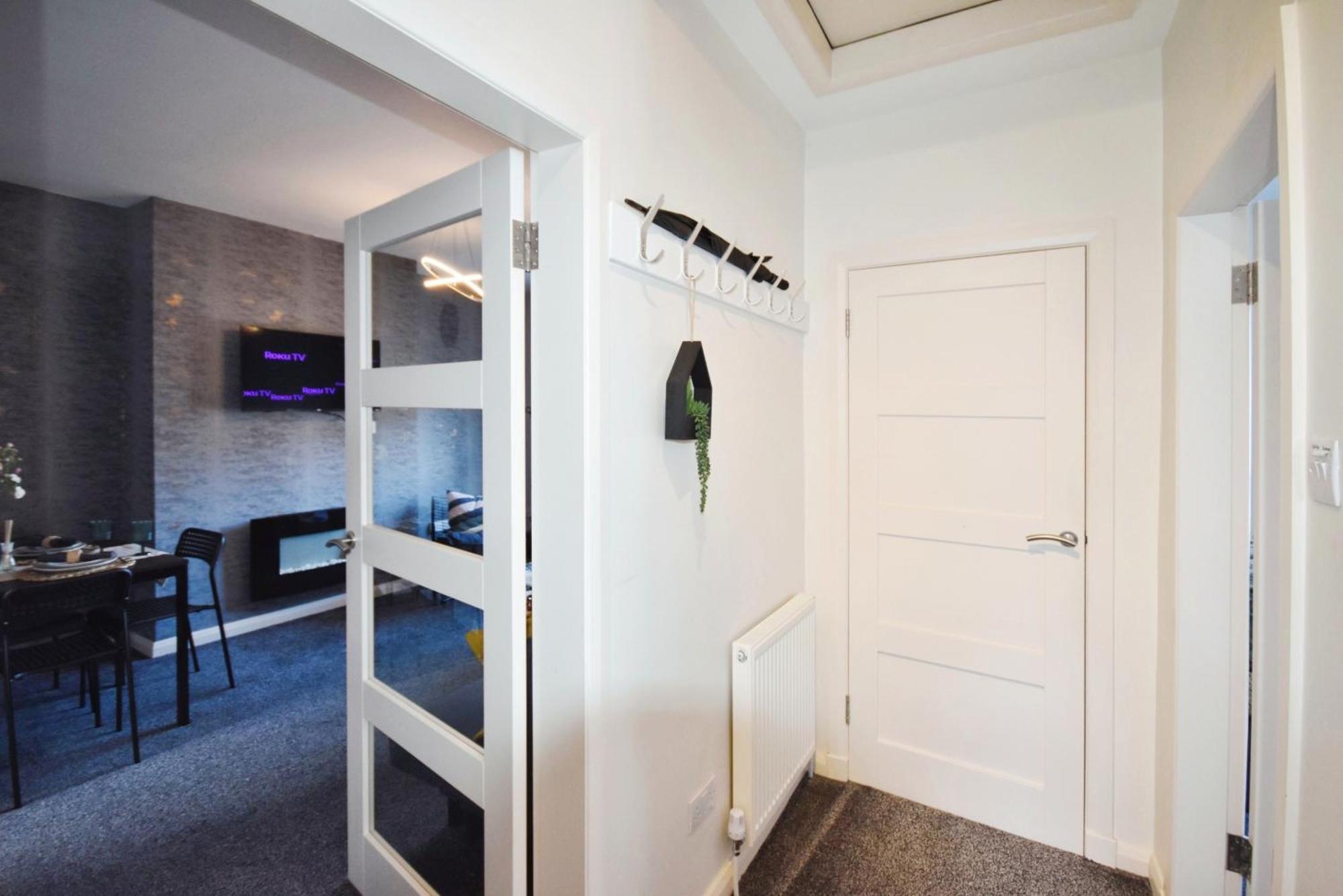 Glasgow Modern Style Home , Separate Entrance Extérieur photo