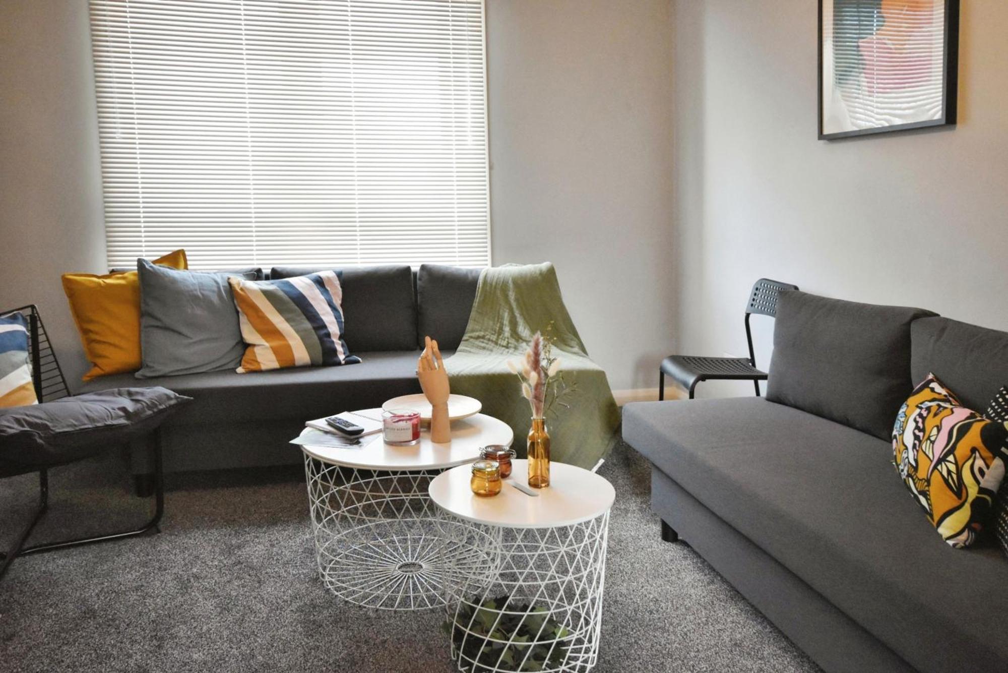 Glasgow Modern Style Home , Separate Entrance Extérieur photo