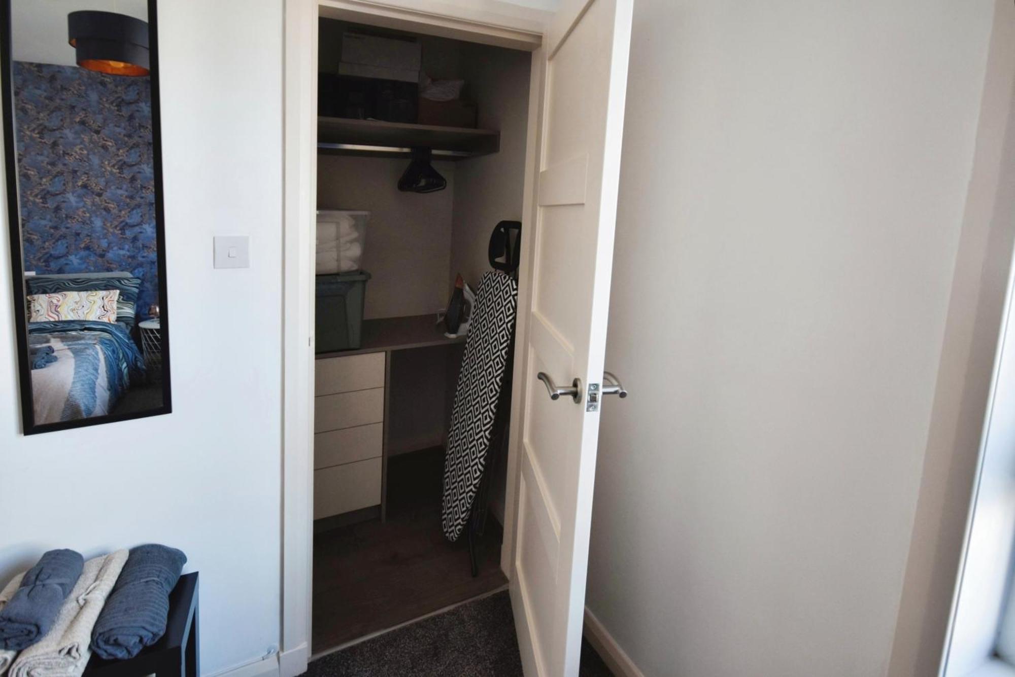 Glasgow Modern Style Home , Separate Entrance Extérieur photo